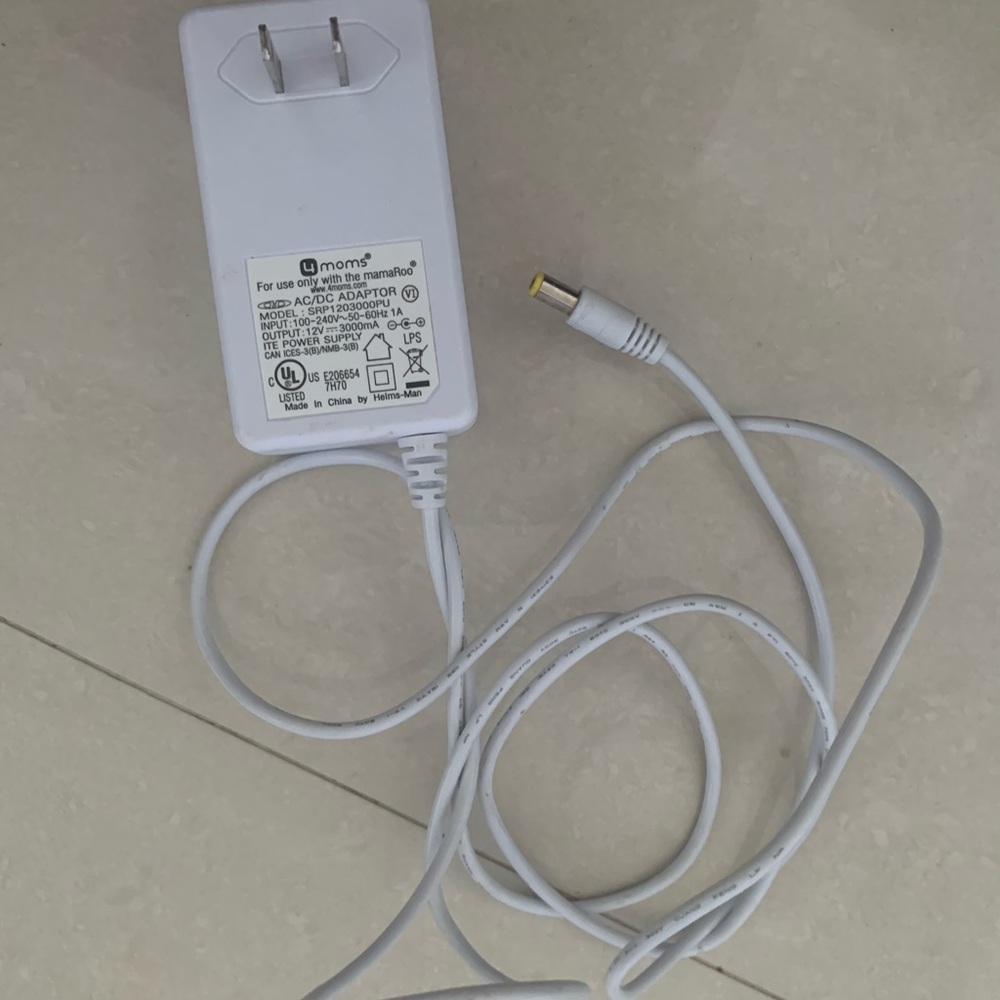 4 moms charger